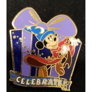 Disney Pin Sorcerer Mickey Celebrate! Fantasia Apprentice 72296